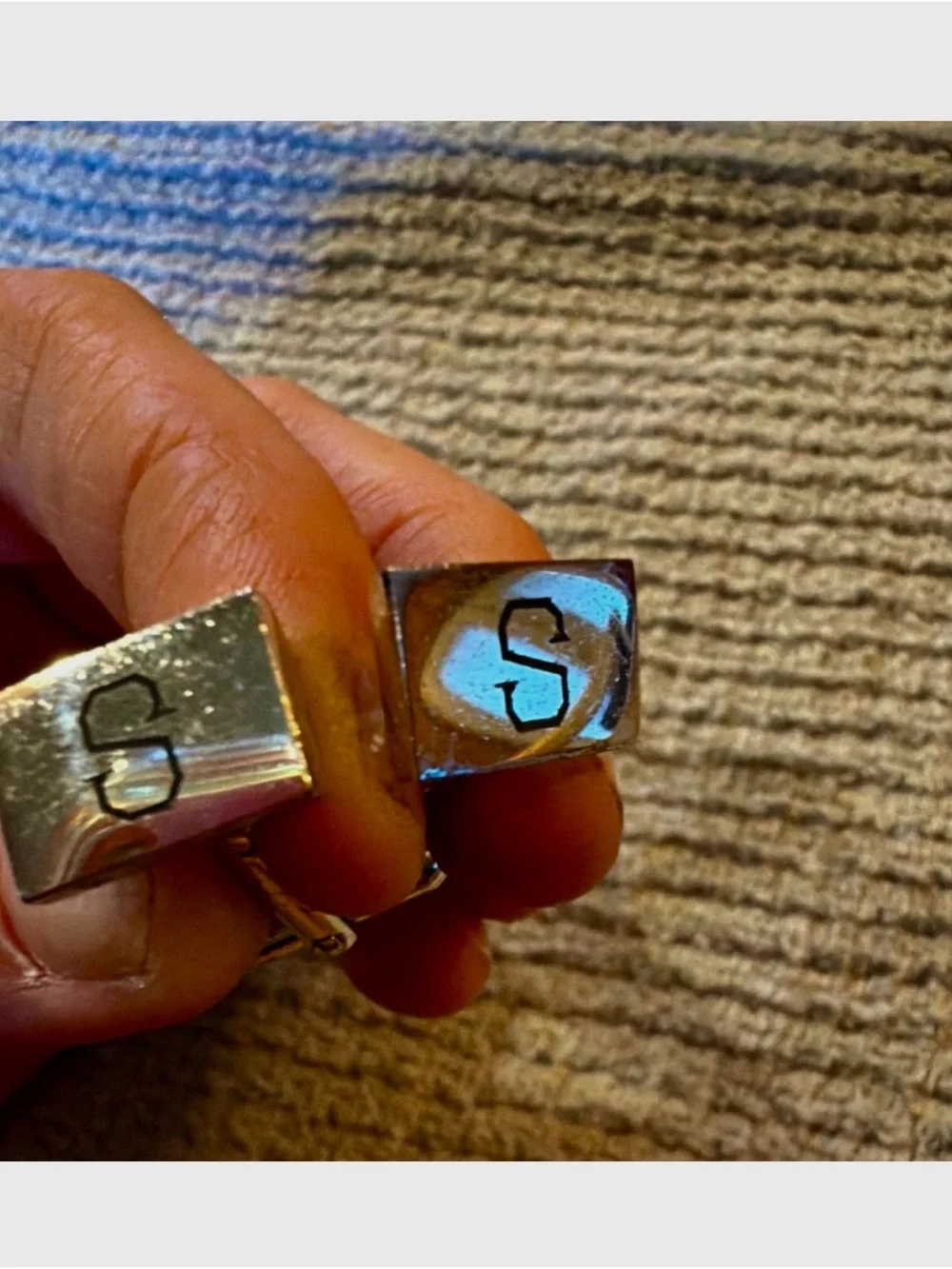 8 pairs of various Men's cufflinks.